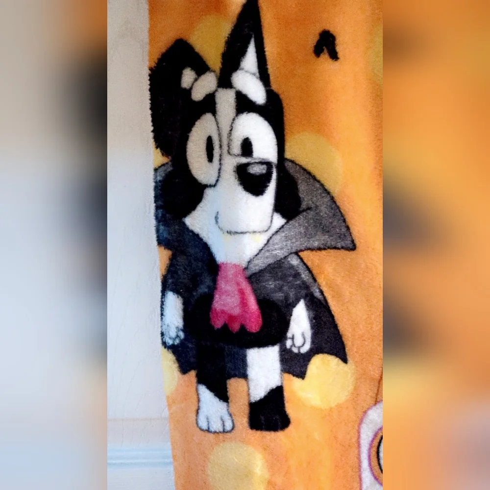 Bluey And Bingo Halloween Silk Touch Throw Blanket 50 X 70 Dracula